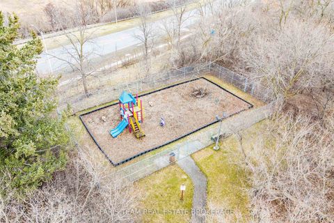 Photo 28 at 507 - 61 Markbrook Lane, Jamestown, Toronto