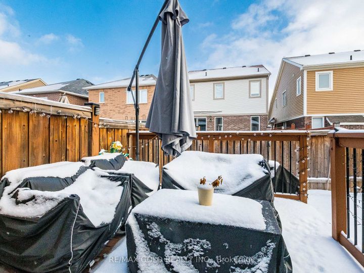 Photo 36 at 19 Lothbury Drive, Northwest Brampton, Brampton