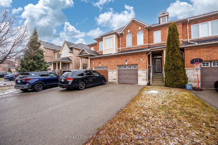 Photo 2 at 70 Degas Drive, Patterson, Vaughan