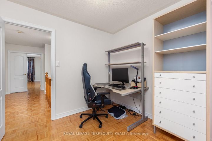 Photo 32 at 70 Degas Drive, Patterson, Vaughan