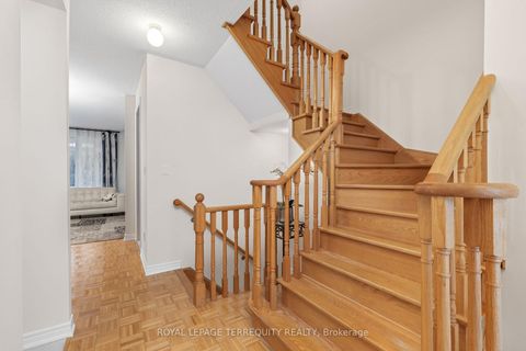 Photo 6 at 70 Degas Drive, Patterson, Vaughan