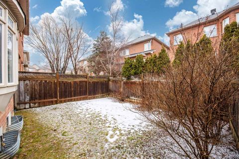 Photo 38 at 70 Degas Drive, Patterson, Vaughan