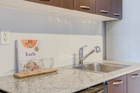 Photo 6 at 916 - 150 Sudbury Street, Little Portugal, Toronto