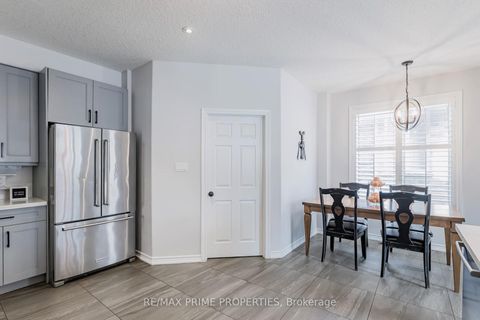 Photo 10 at 947 Booth Avenue, Alcona, Innisfil