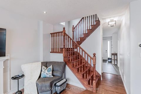 Photo 17 at 947 Booth Avenue, Alcona, Innisfil