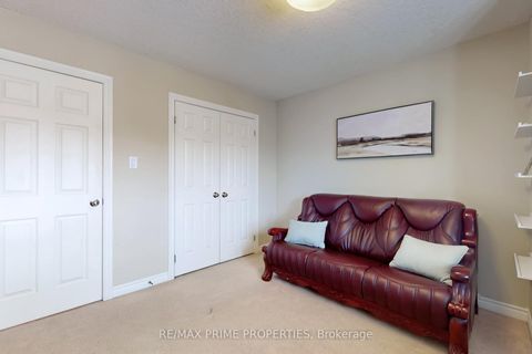 Photo 33 at 947 Booth Avenue, Alcona, Innisfil