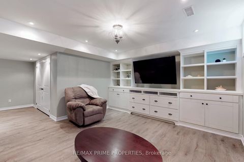 Photo 38 at 947 Booth Avenue, Alcona, Innisfil