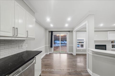 Photo 14 at 282 Scottsdale Drive, Bowmanville, Clarington