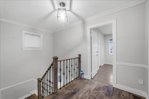 Photo 17 at 282 Scottsdale Drive, Bowmanville, Clarington