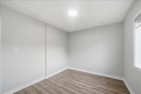 Photo 25 at 282 Scottsdale Drive, Bowmanville, Clarington