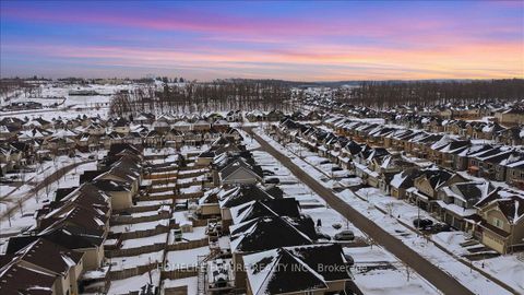 Photo 39 at 282 Scottsdale Drive, Bowmanville, Clarington