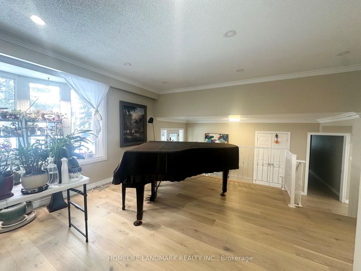 Photo 12 at 70 Maple Grove Avenue, Oak Ridges, Richmond Hill