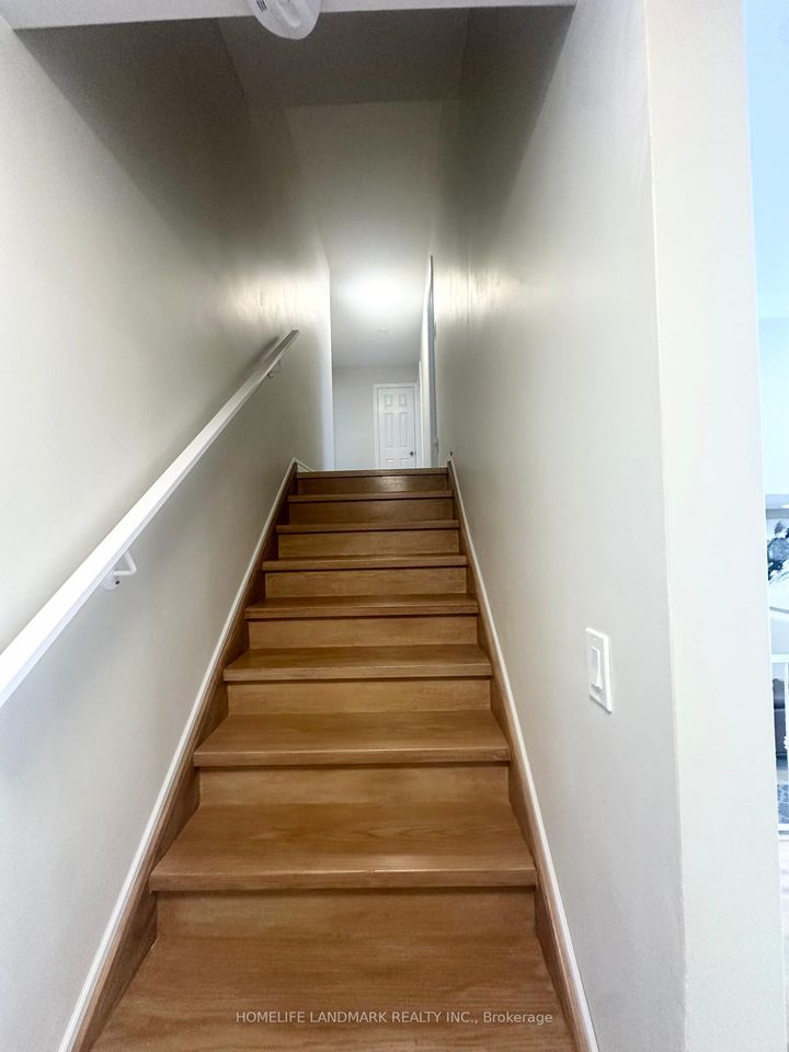 Photo 26 at 70 Maple Grove Avenue, Oak Ridges, Richmond Hill