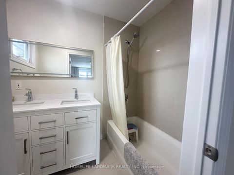 Photo 35 at 70 Maple Grove Avenue, Oak Ridges, Richmond Hill