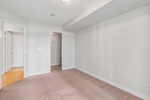 Photo 8 at 901 - 23 Hollywood Avenue, Willowdale East, Toronto