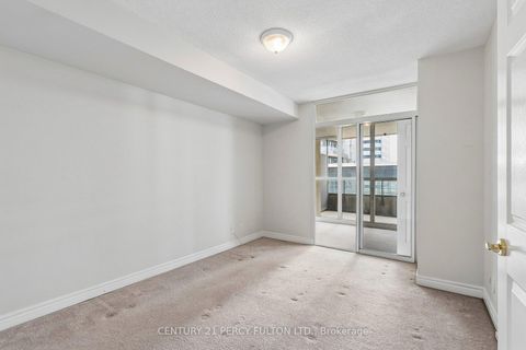 Photo 11 at 901 - 23 Hollywood Avenue, Willowdale East, Toronto