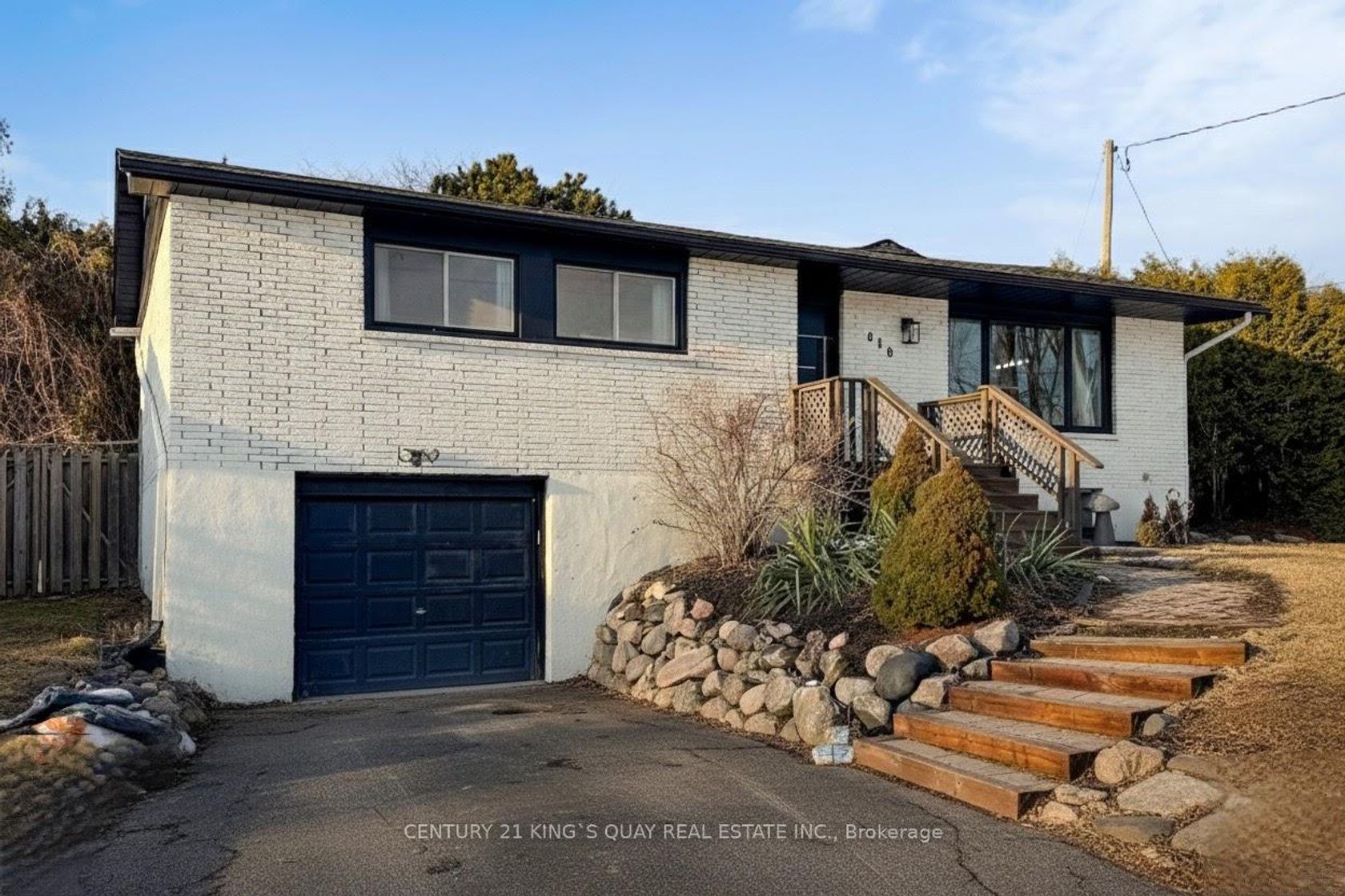 618 Sunset Boulevard, Newcastle, Clarington 