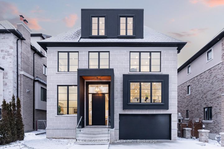 Photo 1 at 642 Annland Street, Bay Ridges, Pickering