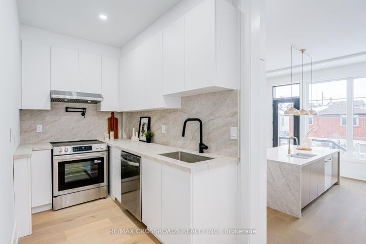 Photo 20 at 642 Annland Street, Bay Ridges, Pickering