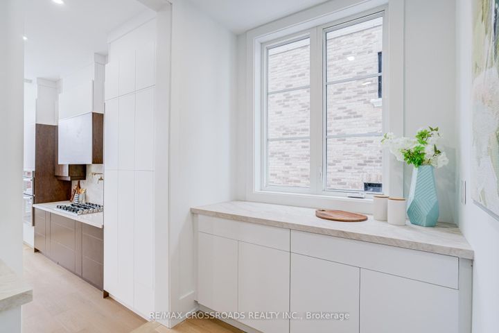 Photo 21 at 642 Annland Street, Bay Ridges, Pickering