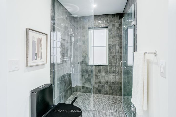 Photo 32 at 642 Annland Street, Bay Ridges, Pickering