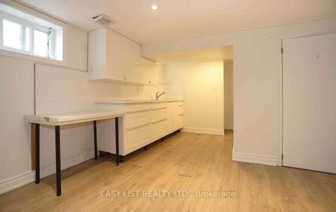 Photo 6 at 35 Anndale Drive, Willowdale East, Toronto