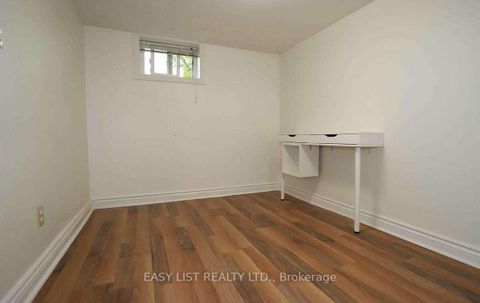 Photo 12 at 35 Anndale Drive, Willowdale East, Toronto