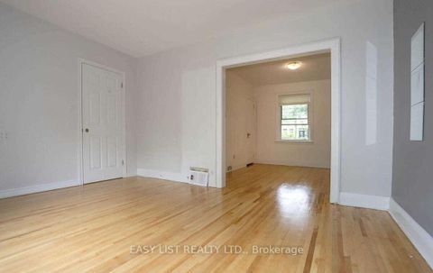 Photo 17 at 35 Anndale Drive, Willowdale East, Toronto