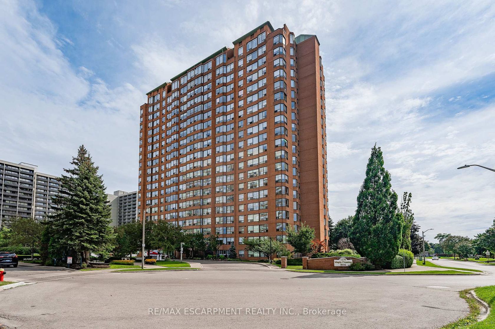 808 - 1270 Maple Crossing Boulevard, Brant, Burlington 