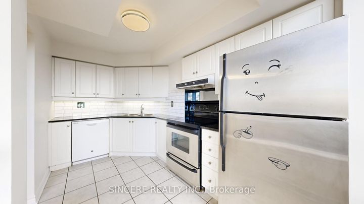 Photo 18 at 1112 - 2 Rean Drive, Bayview Village, Toronto