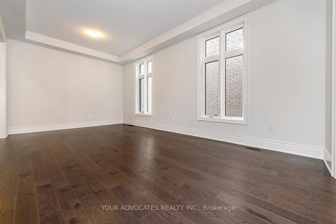 Photo 8 at 275 BALLANTYNE Boulevard, Vellore Village, Vaughan