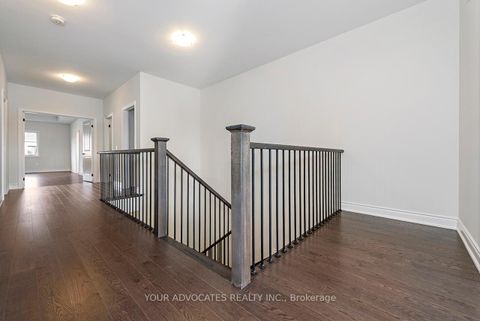 Photo 19 at 275 BALLANTYNE Boulevard, Vellore Village, Vaughan