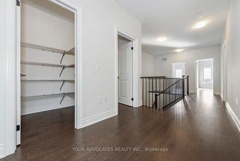 Photo 28 at 275 BALLANTYNE Boulevard, Vellore Village, Vaughan