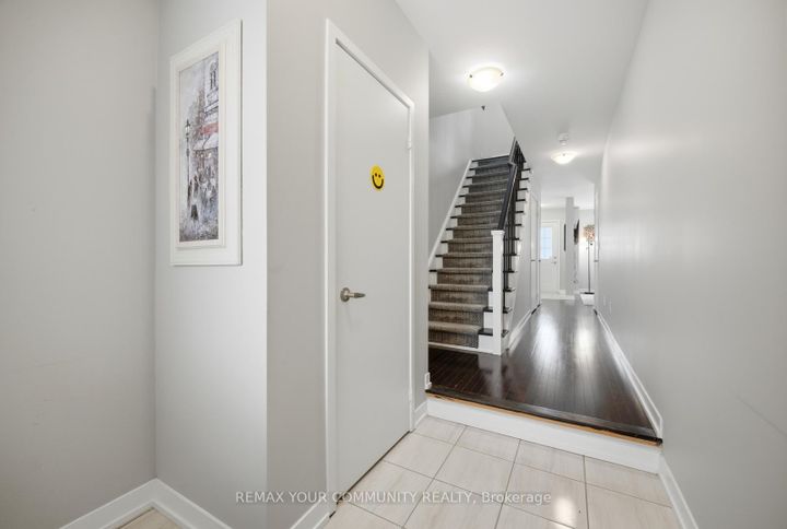 Photo 5 at 41 Torah Gate, Patterson, Vaughan