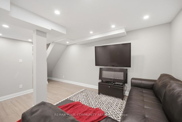 Photo 31 at 41 Torah Gate, Patterson, Vaughan