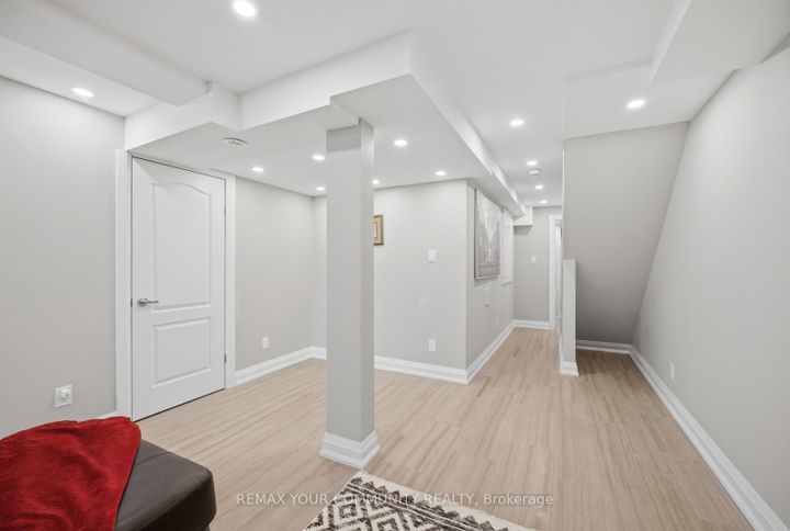 Photo 32 at 41 Torah Gate, Patterson, Vaughan