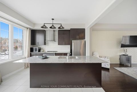 Photo 13 at 41 Torah Gate, Patterson, Vaughan