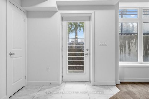 Photo 3 at 2108 - 58 Elizabeth Street S, Mill Pond, Richmond Hill