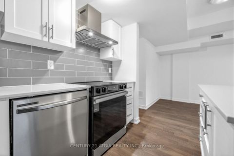 Photo 14 at 2108 - 58 Elizabeth Street S, Mill Pond, Richmond Hill