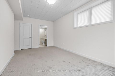 Photo 22 at 2108 - 58 Elizabeth Street S, Mill Pond, Richmond Hill