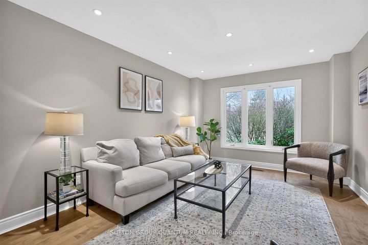 Photo 5 at 314 Leacock Avenue, RO River Oaks, Oakville