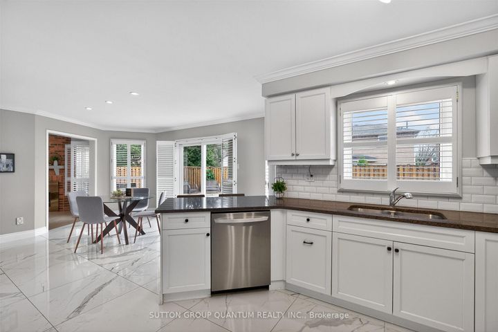 Photo 9 at 314 Leacock Avenue, RO River Oaks, Oakville