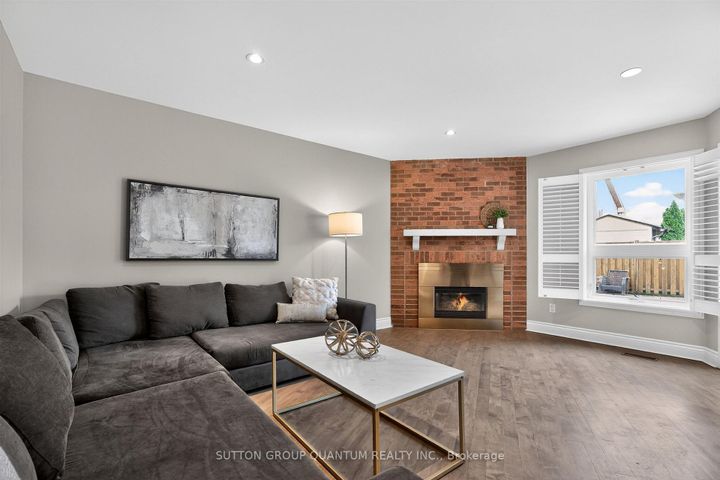 Photo 12 at 314 Leacock Avenue, RO River Oaks, Oakville