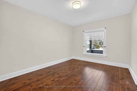 Photo 4 at 119 Temperance Street, Aurora Village, Aurora