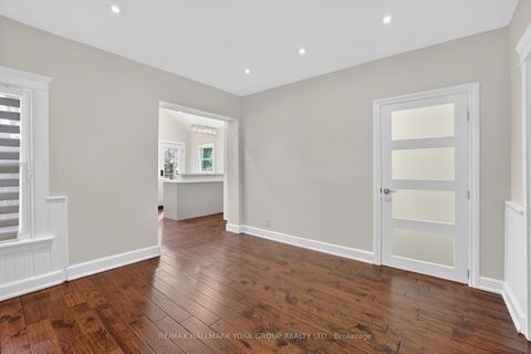 Photo 10 at 119 Temperance Street, Aurora Village, Aurora