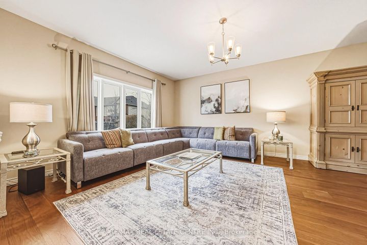 Photo 15 at 120 Valiant Circle, Binbrook, Hamilton