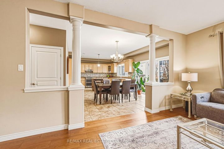 Photo 16 at 120 Valiant Circle, Binbrook, Hamilton