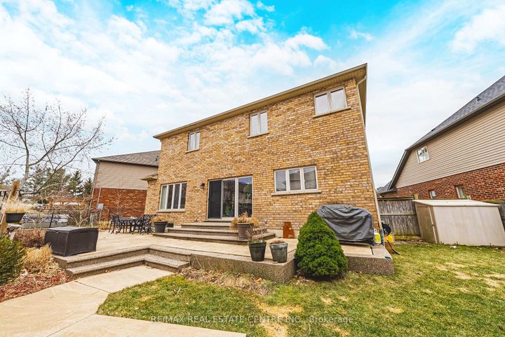 Photo 41 at 120 Valiant Circle, Binbrook, Hamilton