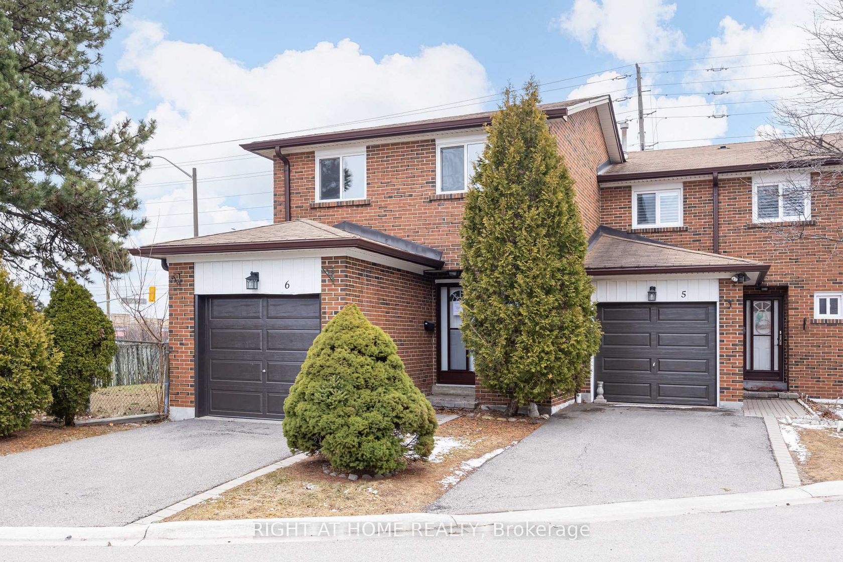 6 - 2687 Bromsgrove Road, Clarkson, Mississauga 