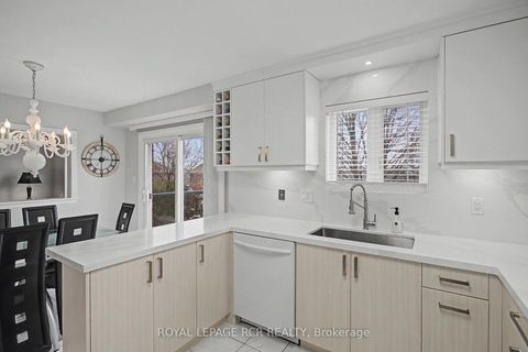 Photo 15 at 325 Harry Beer Court, College Manor, Newmarket